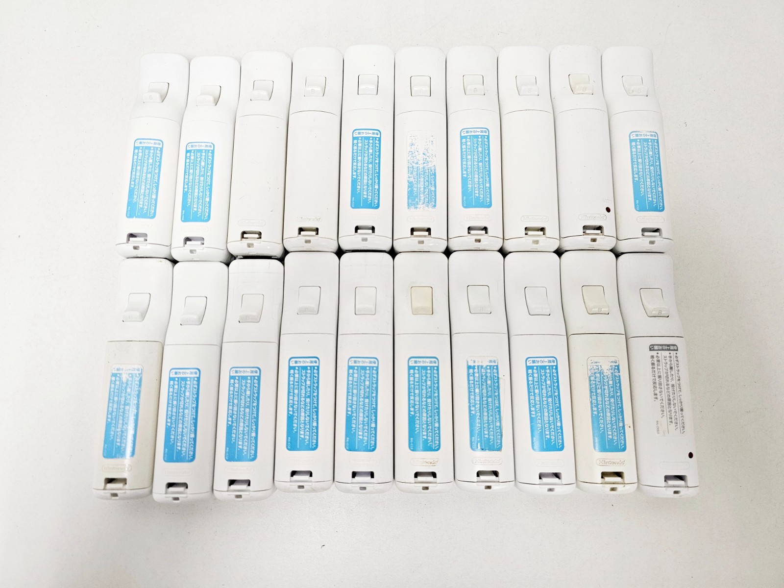 Nintendo Wii Controller Lot 20pc