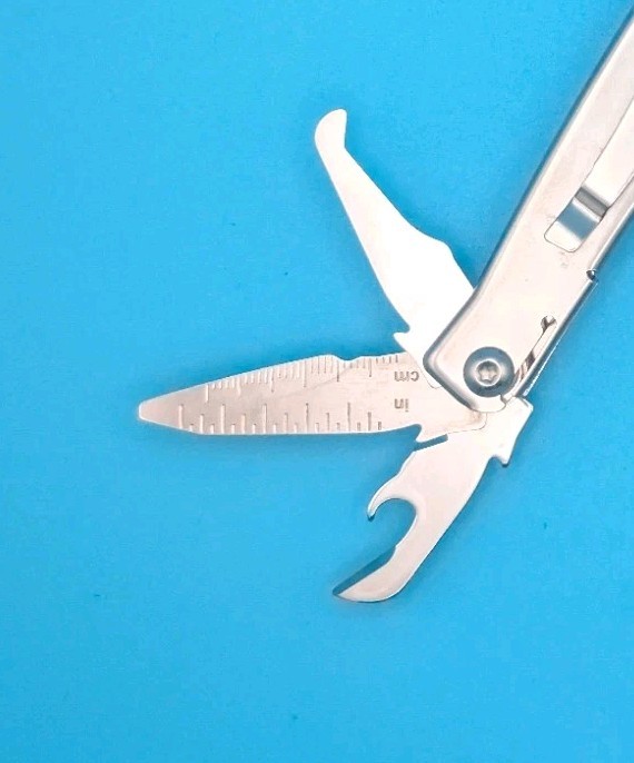 Leatherman Rev 3.8" Multi-Tool, Stainless!