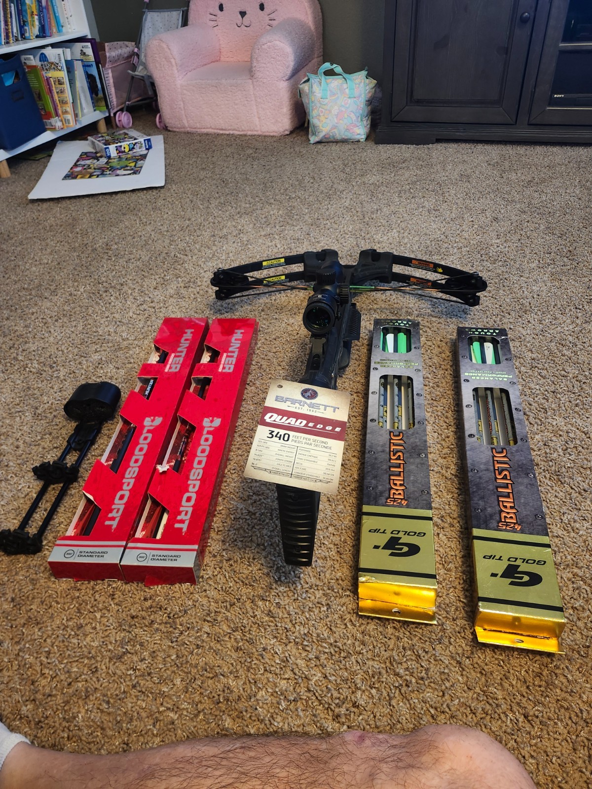 used barnett cross bowand assesories for sale 36 bolts.newer scope and strings.h