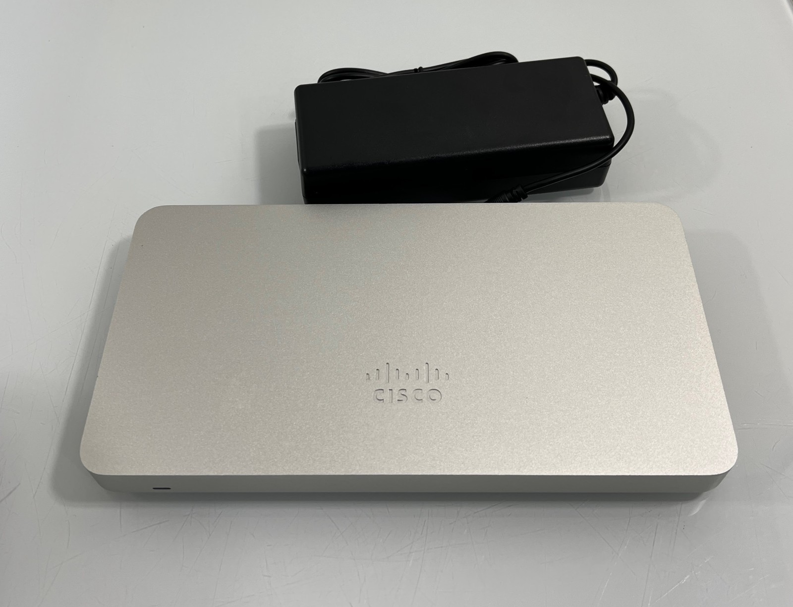 Cisco Meraki MX68-HW Router Security Firewall Appliance No Antenna AS IS READ