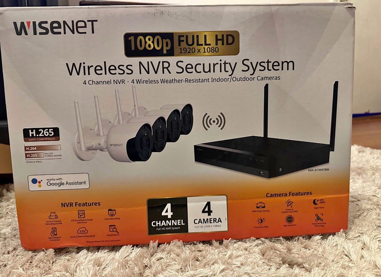 Wisenet 4 Wireless camera kit