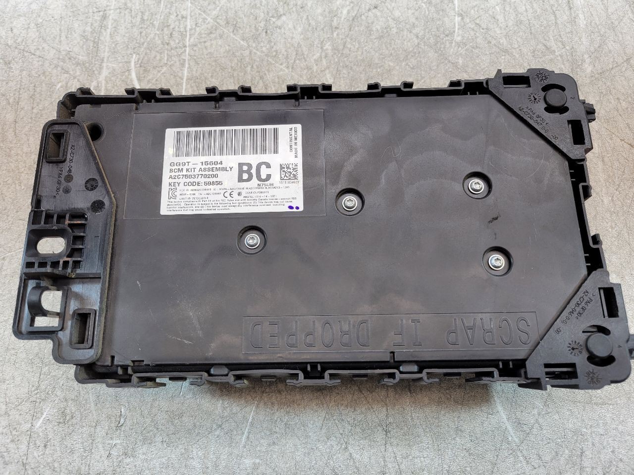 2015 2016 FORD FUSION CABIN JUNCTION FUSE BOX OEM GG9Z-15604-C