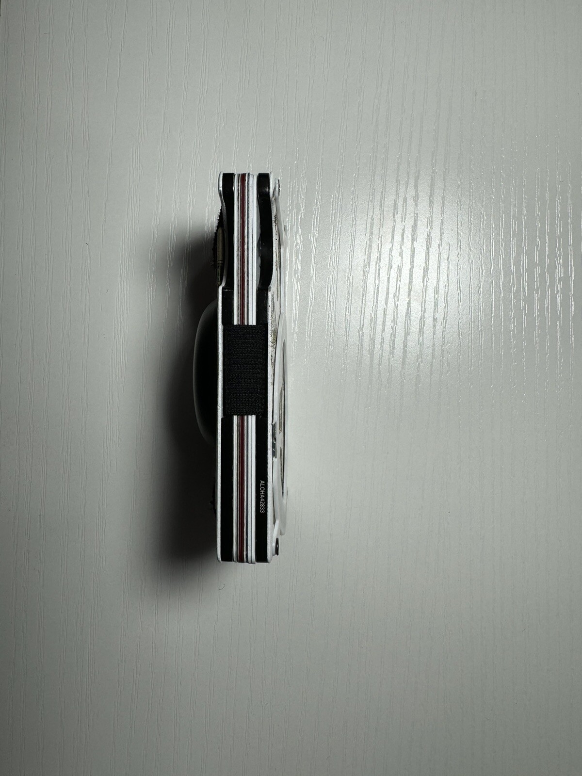 MagSafe Ridge Wallet Attachment