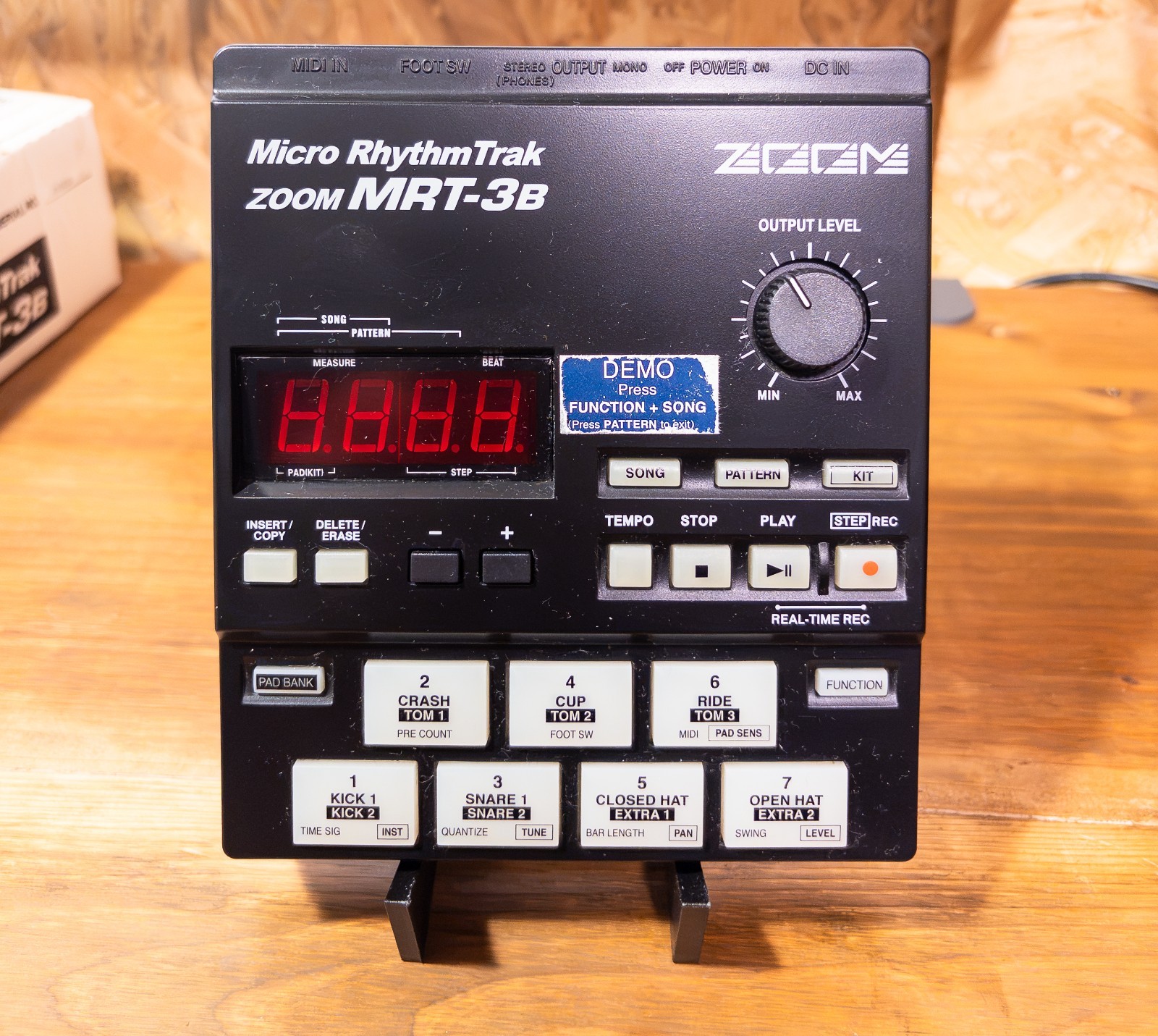ZOOM MRT-3B Black Micro Rhythm Trak Drum Machine Tested Working w/ Box Manual