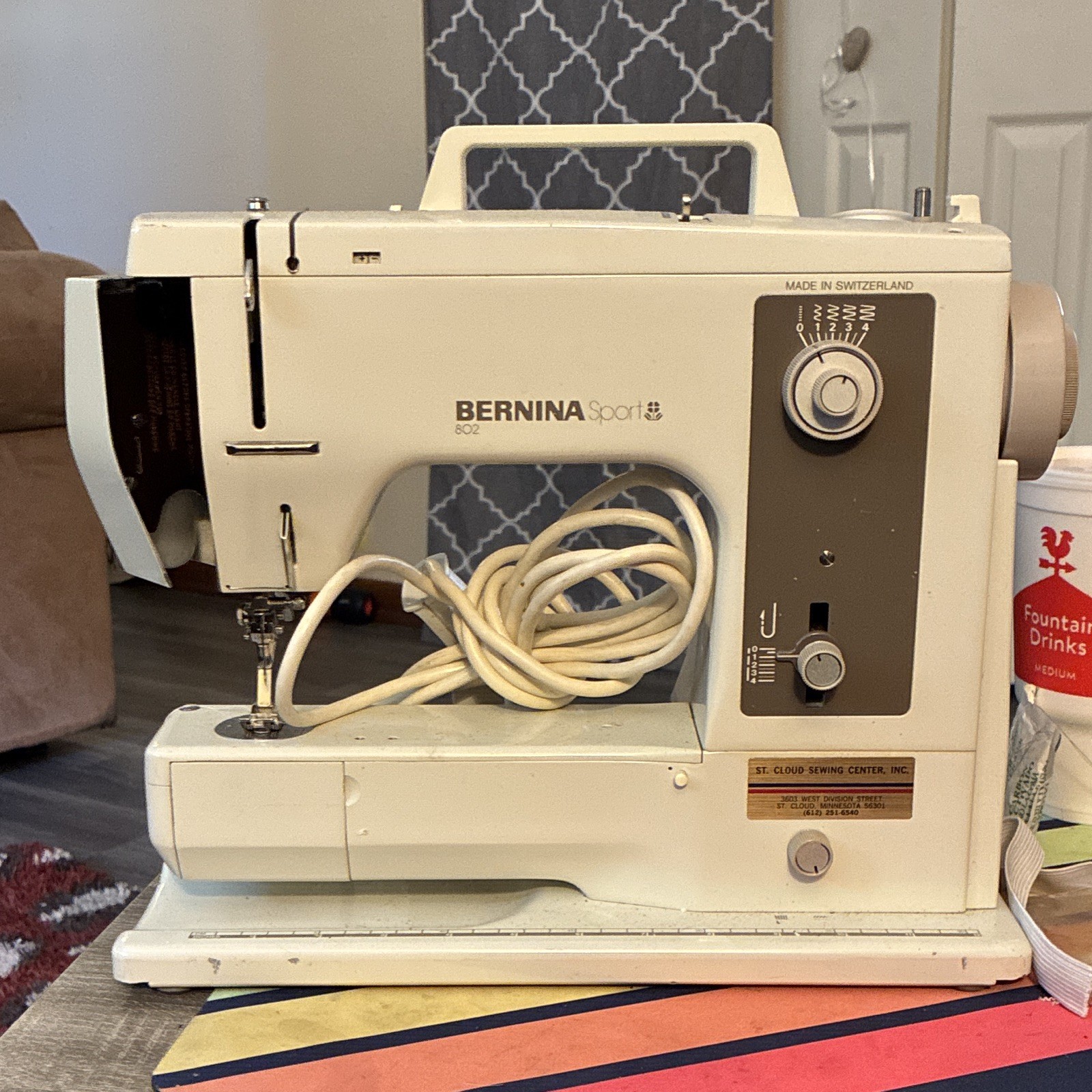 BERNINA 802 Sport Electric Free Arm Portable Sewing Machine w/ Foot Pedal