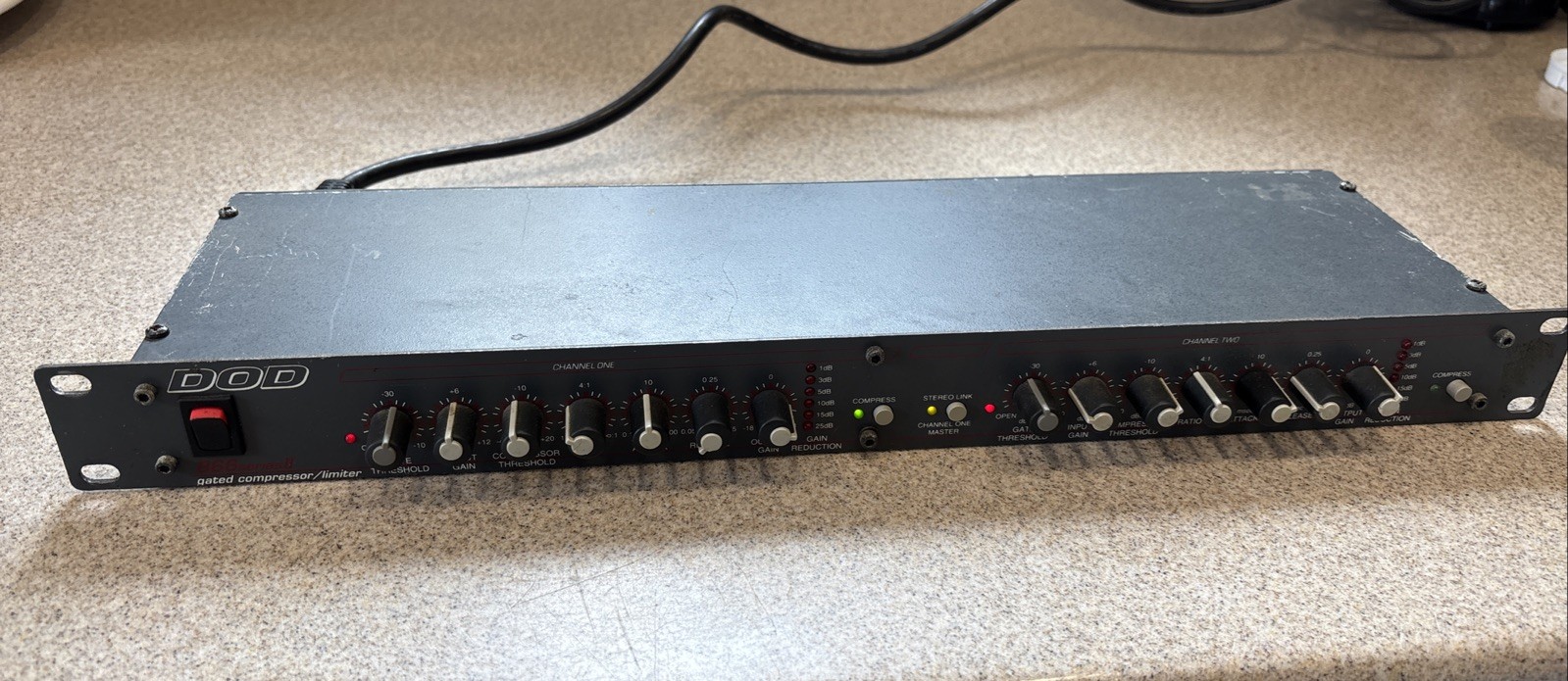 Rack Mount DOD 866 Series II 2 Channel Gated Compressor Limiter