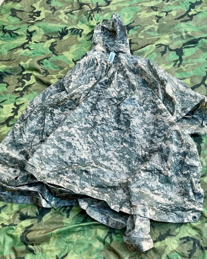 Army Military Surplus ACU Wet Weather Rain Poncho Survival Shelter Cover USGI