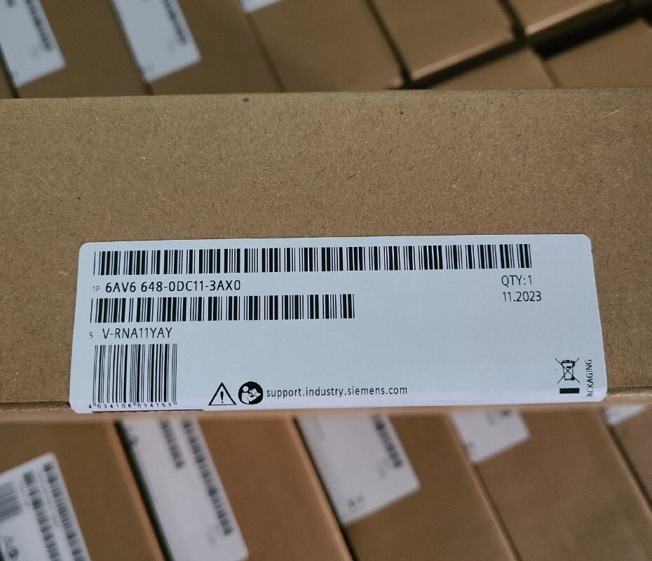 1pcs SIEMENS Touch Screen 6AV6648-0DC11-3AX0