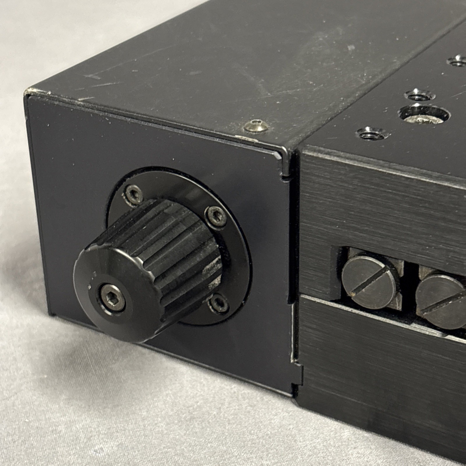 Newport TS300DC1 Precision Linear Translation Stage w/ Heidenhain LS473 Encoder