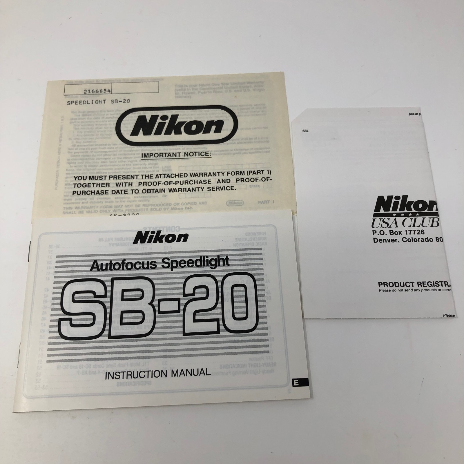 Nikon Speedlight SB-20 Shoe Mount Flash for Nikon Camera Case Box Papers EUC