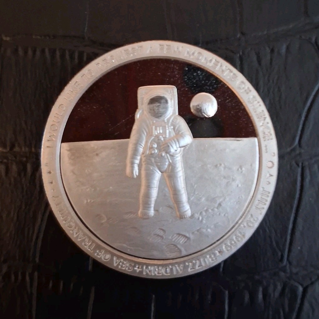 Apollo 11 50th Anniversary One Ounce .999 Fine Silver Round Shape 2019
