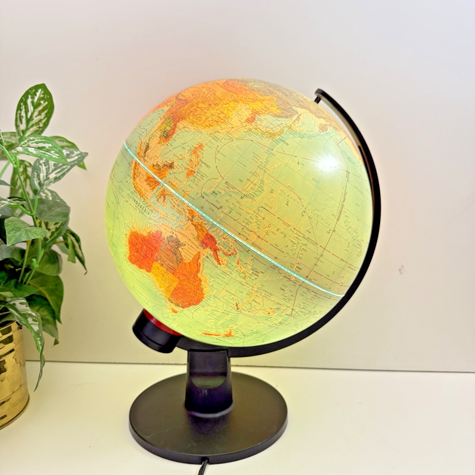 Vintage Illuminated 1994 Scan Globe A/S Lighted Globe Lamp Denmark 1985 12”W