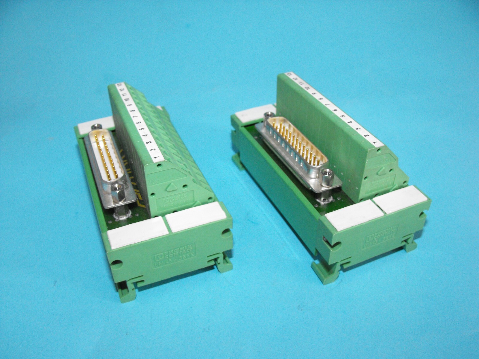 Phoenix Contact D25SUB/S/ZFKDS.D-Sub Interface Module 2293637.(LOT2PCS).USED