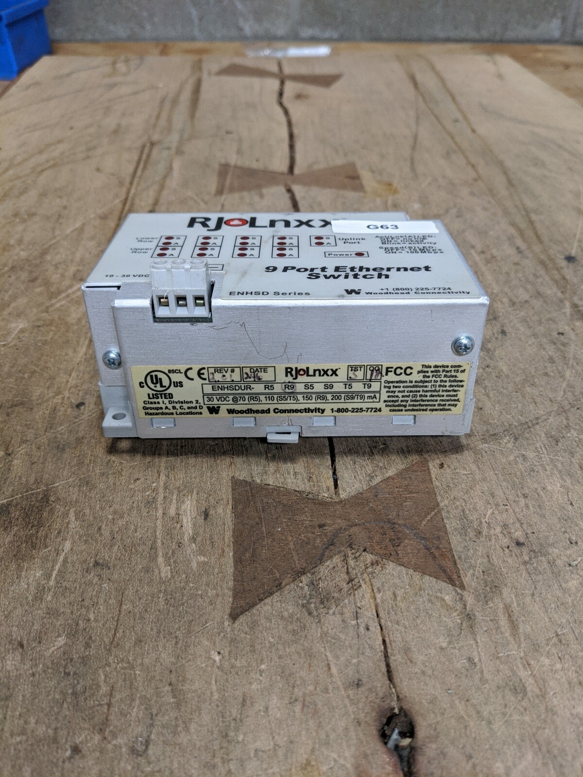 WOODHEAD ENHSDUR-R9 NINE PORT ETHERNET SWITCH