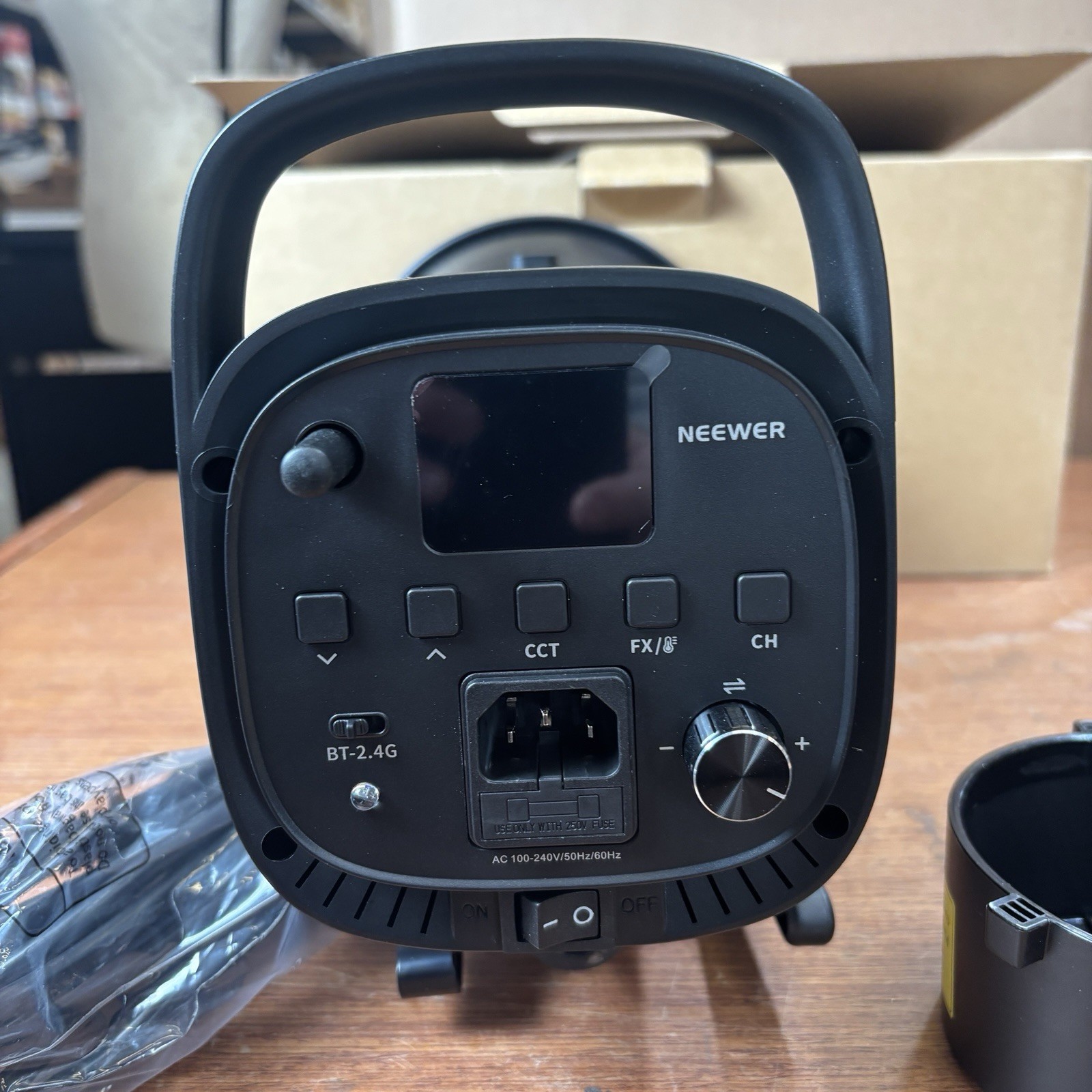 NEEWER CB60B LED Video Light