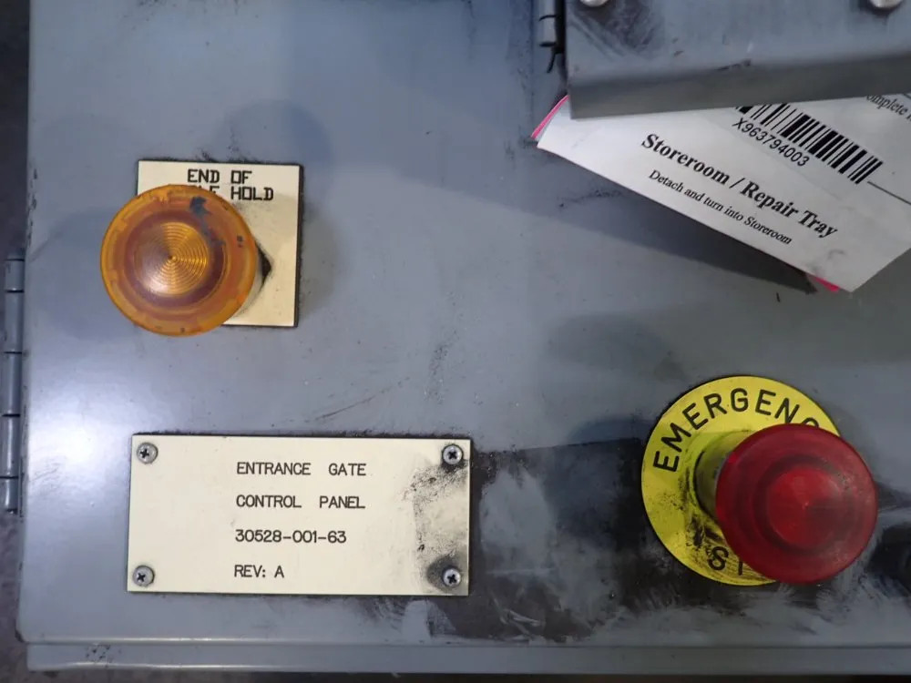 SQUARE D 30528-001-63 CONTROL PANEL 08251472343