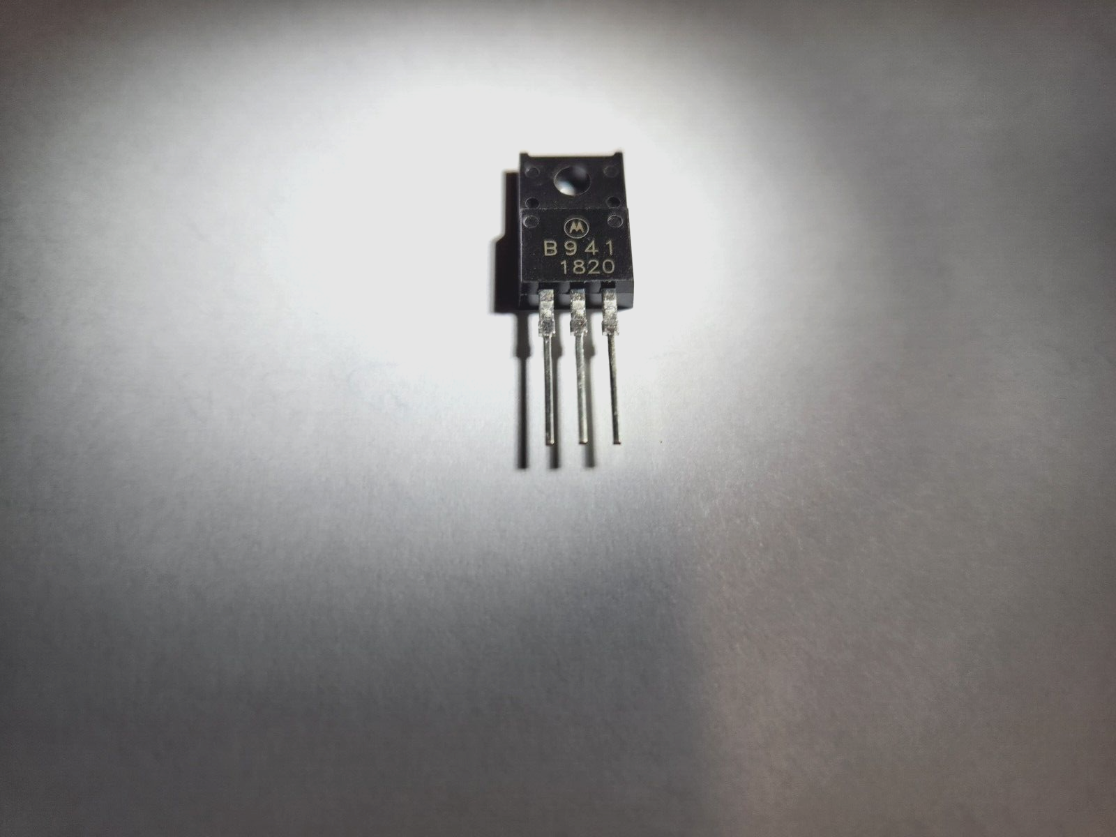 MATSUSHITA TRANSISTOR 2SB941 USED IN VARIOUS APPLICATIONS
