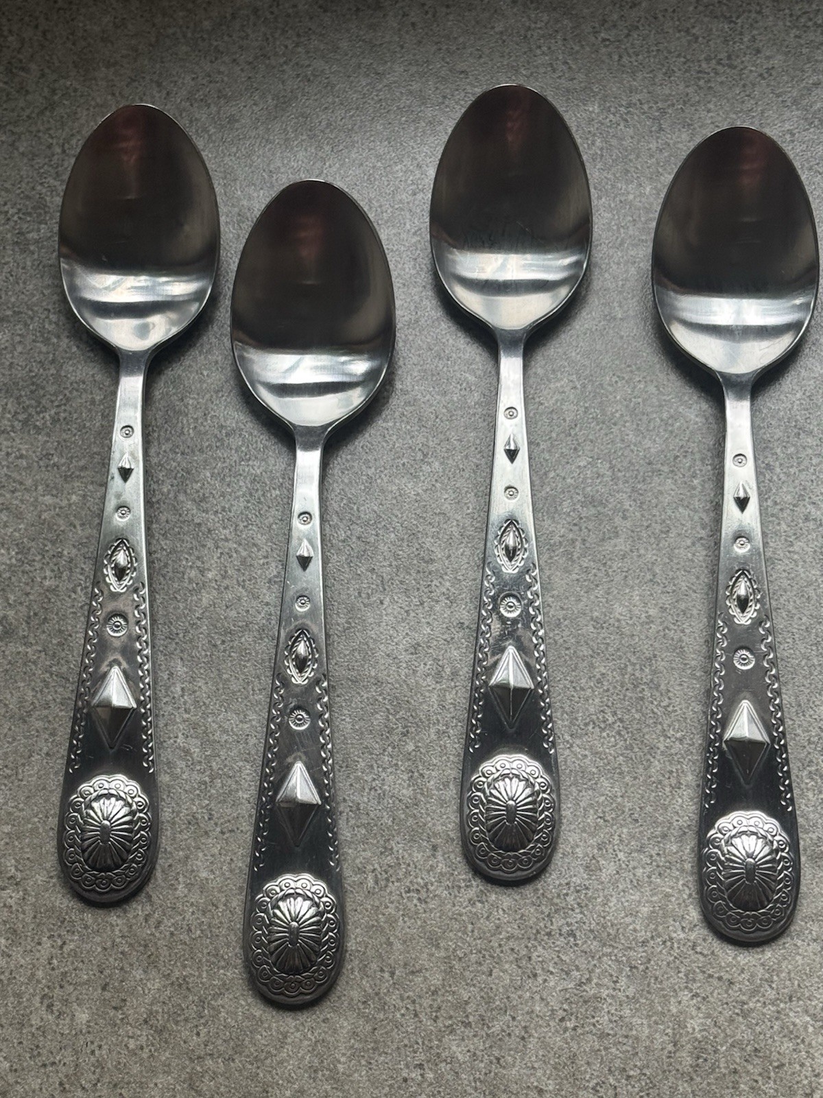 Wallace Taos Stainless Steel Teaspoon (Set of Four) China 18/10 Southwest USED