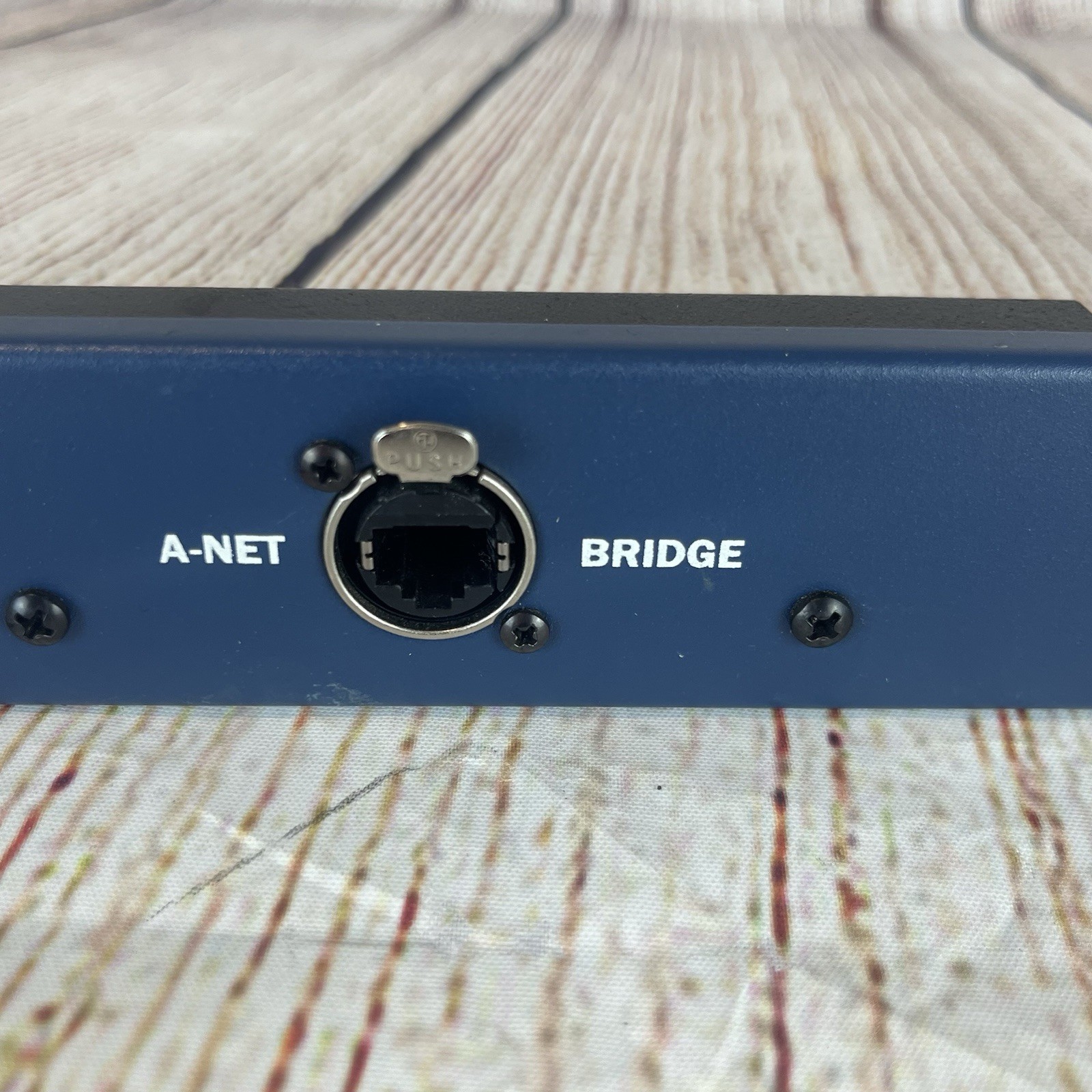 Aviom AN-16SBR A Net-System Bridge Blue Mountable