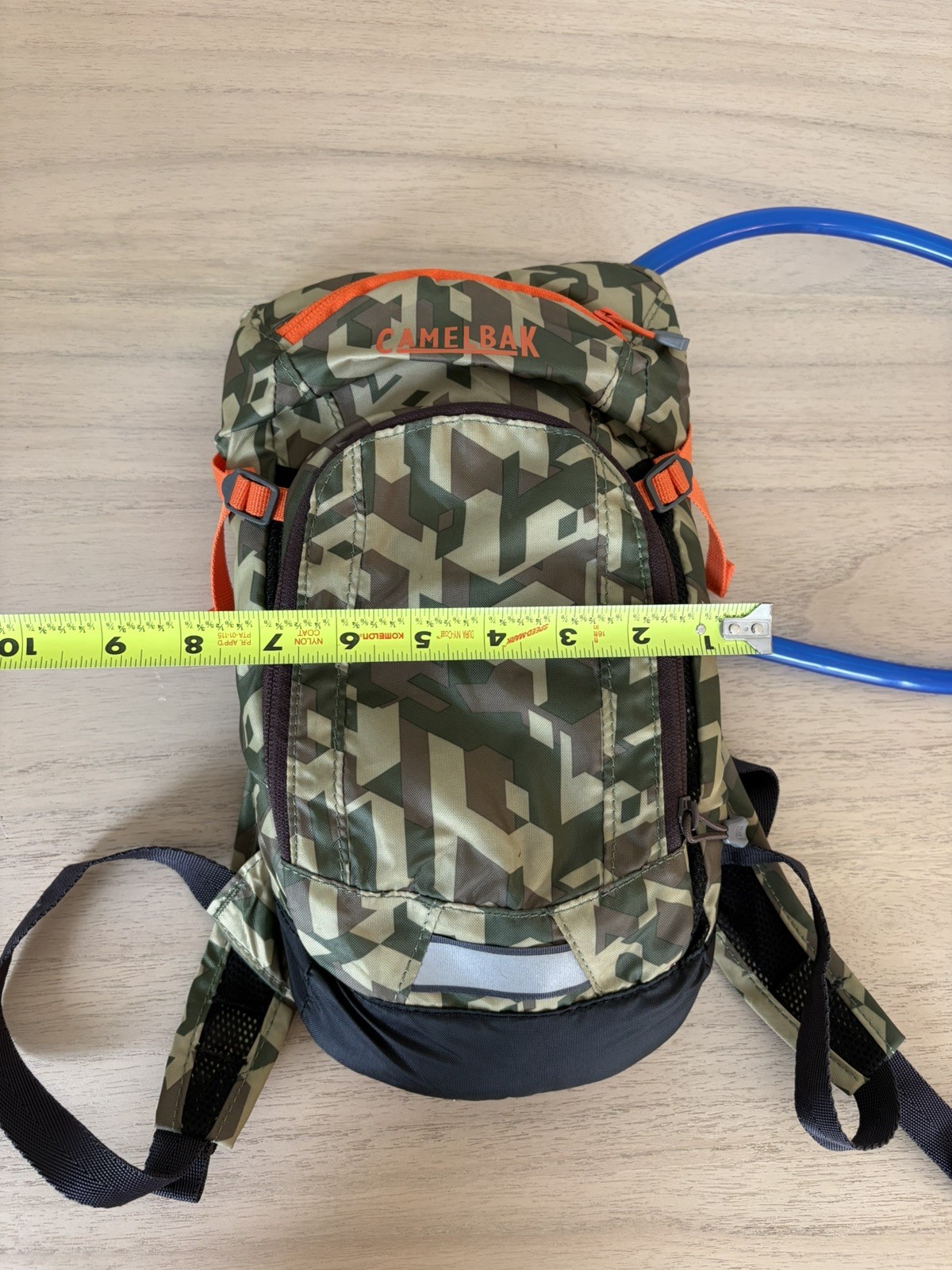 Camelbak Mini Mule Hydration Backpack Olive Green Camouflage Hiking Camping