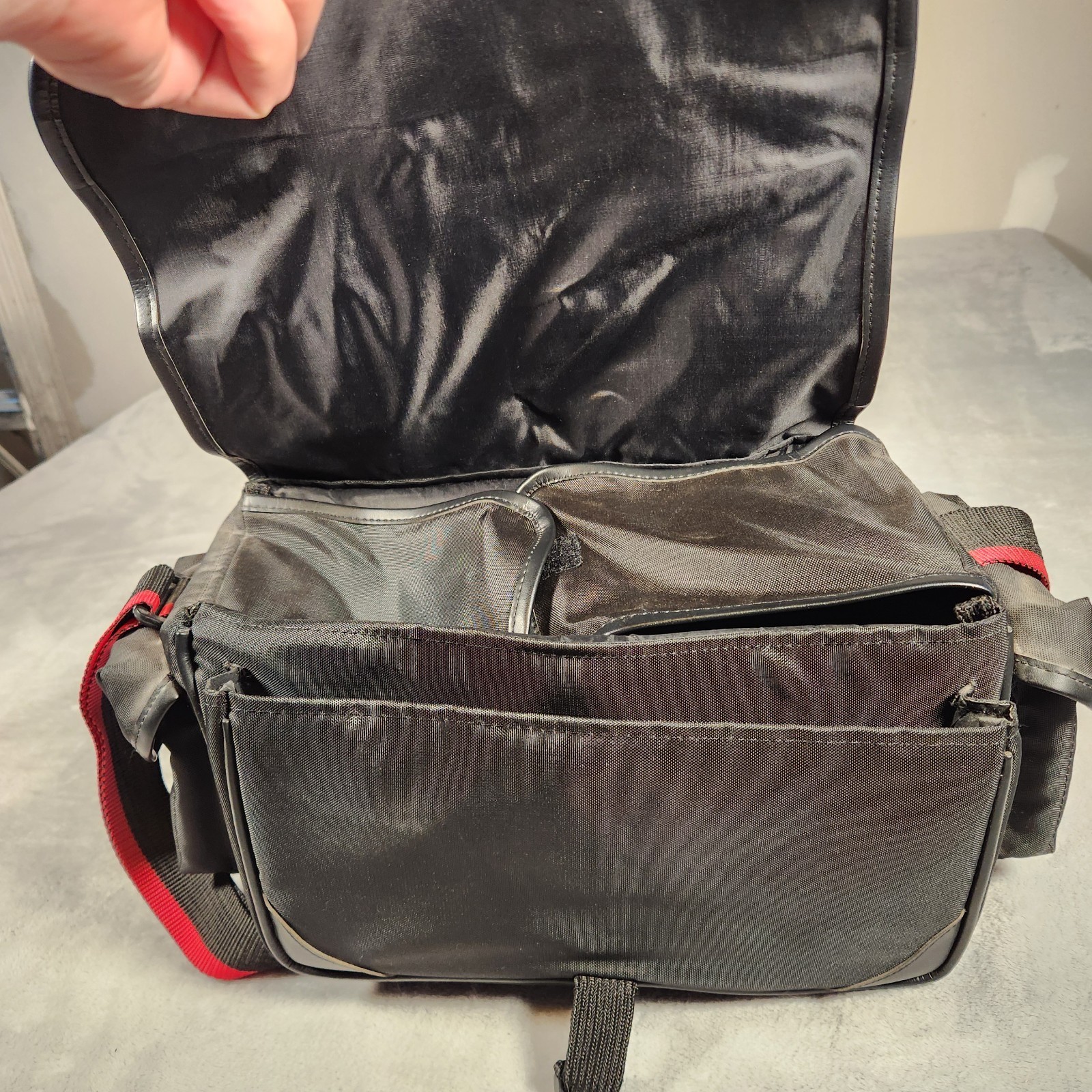 Fotima Camera Bag Black Adjustable Strap Padded Compartments F430NS