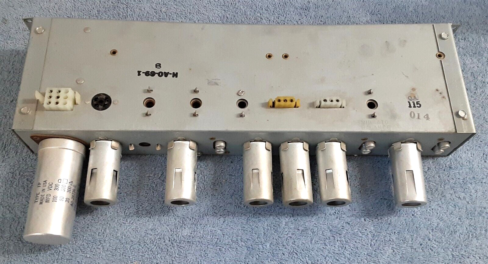 Hammond H-AO-69-1 Pre Amp - Uses 12AX7 12AU7 EF86 tubes