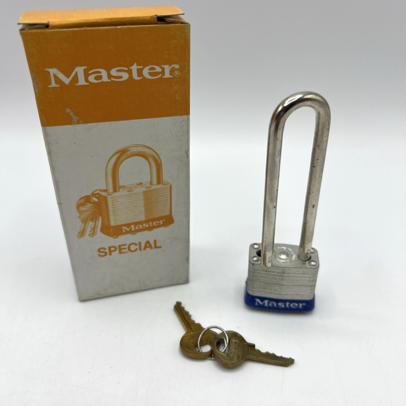 Master Lock Special Padlock With 2 Keys NOS