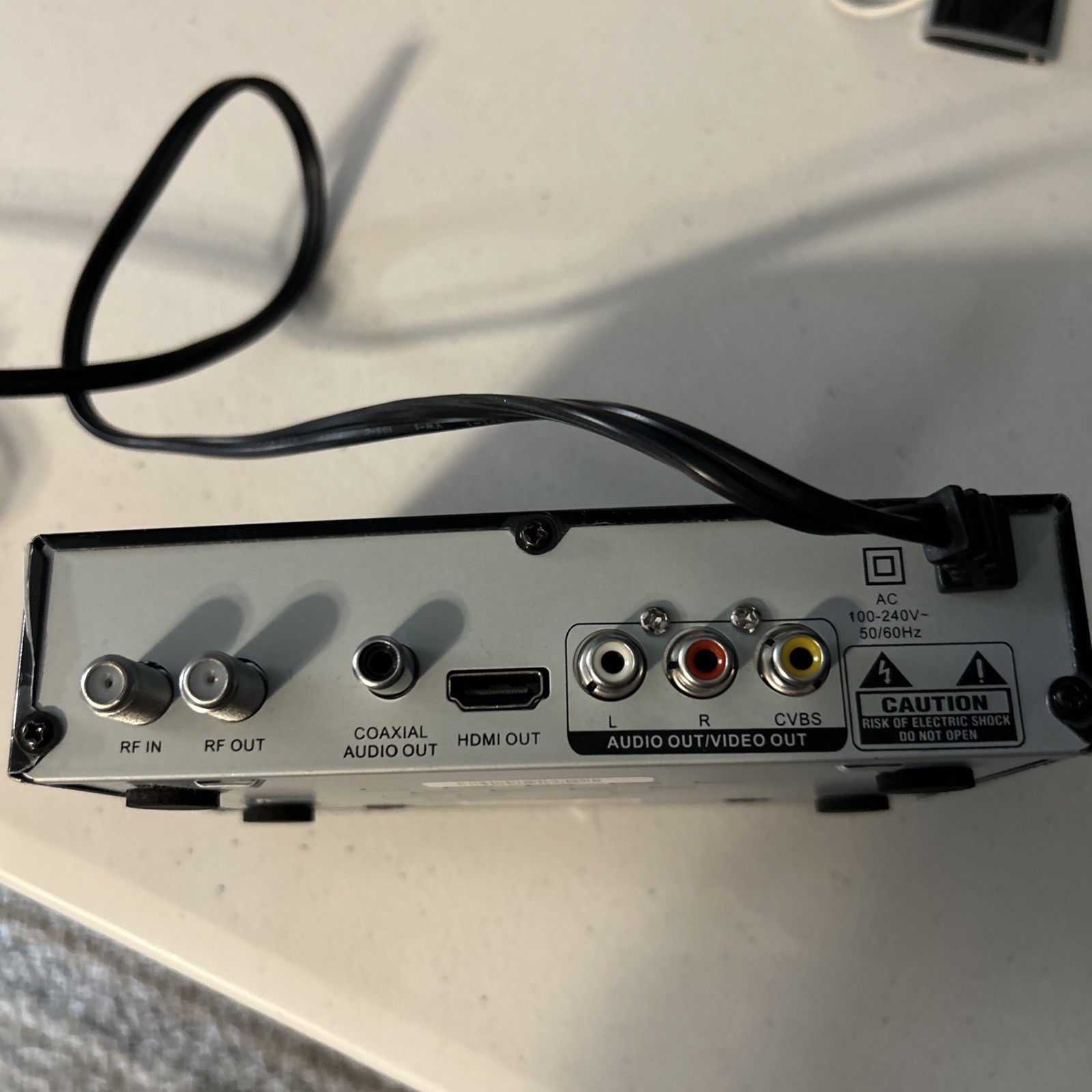 Aliases Digital TV Converter Box with Remote Control And Cables.