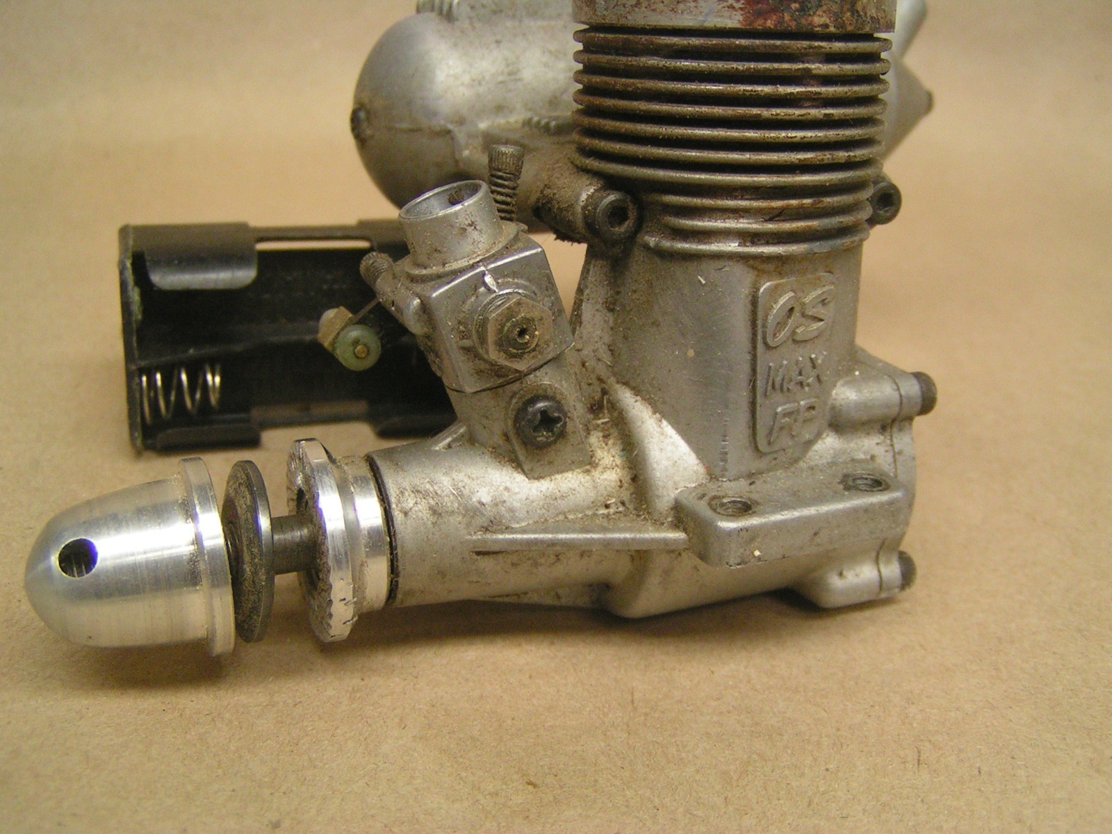 O.S. Max FP .40 engine, 843 muffler, 3A carb, Great Compression, remote needle