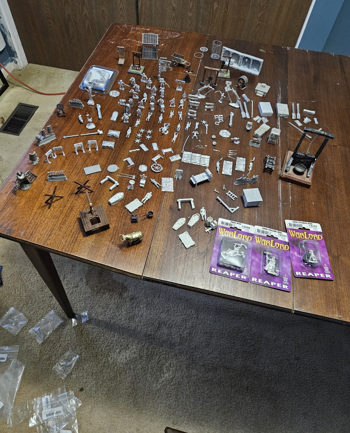 D&D Miniatures lot. Alternative Armies, Wizards. Metal and Plastic Auction