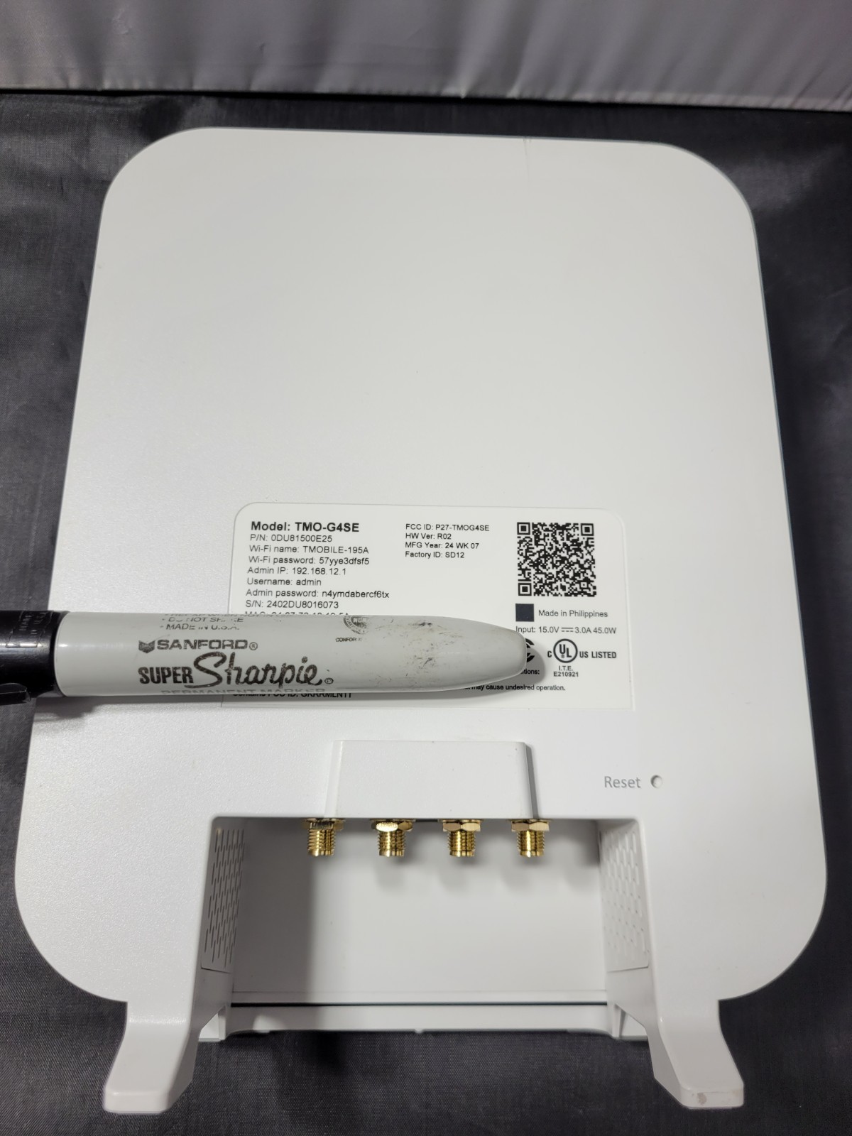 T-Mobile TMO-G4AR Home Internet 5G Modem Gateway - NO Cord