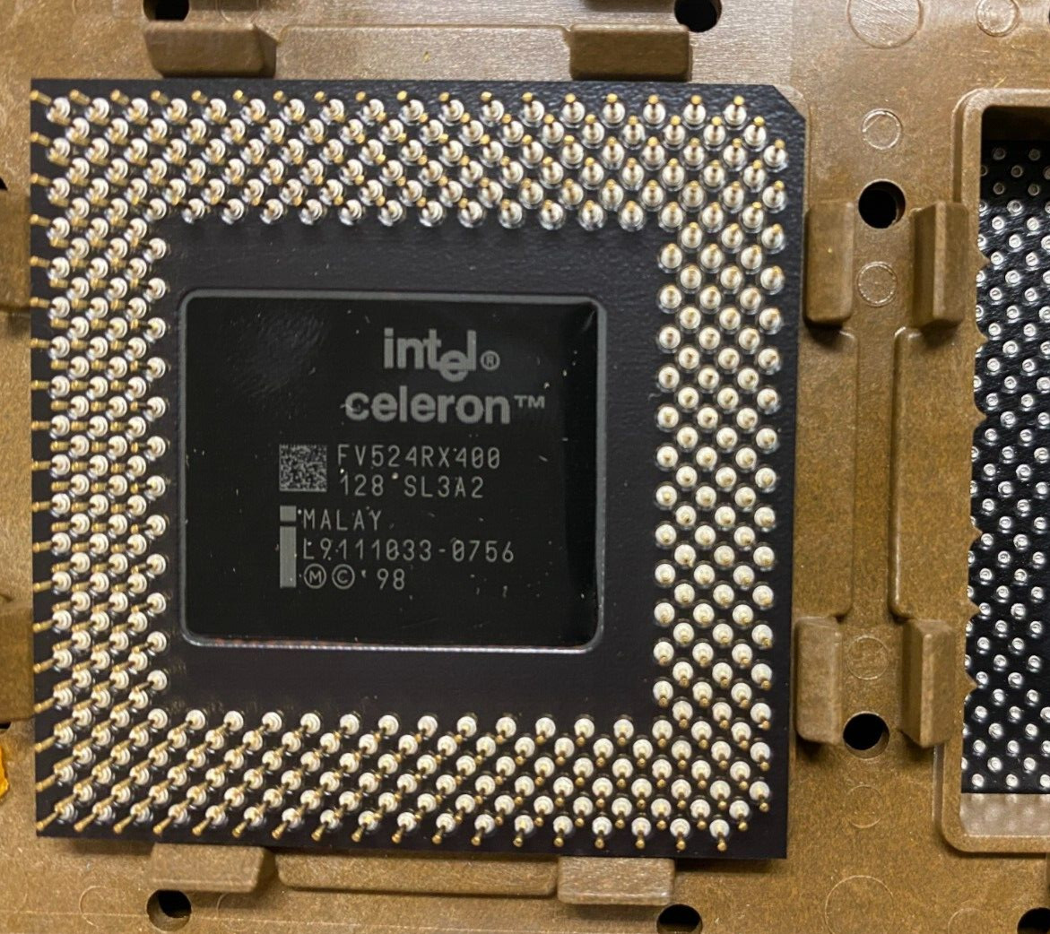 Vintage & NEW Intel Celeron 400 CPU FV80524RX400 SL3A2 RARE INTEL original box