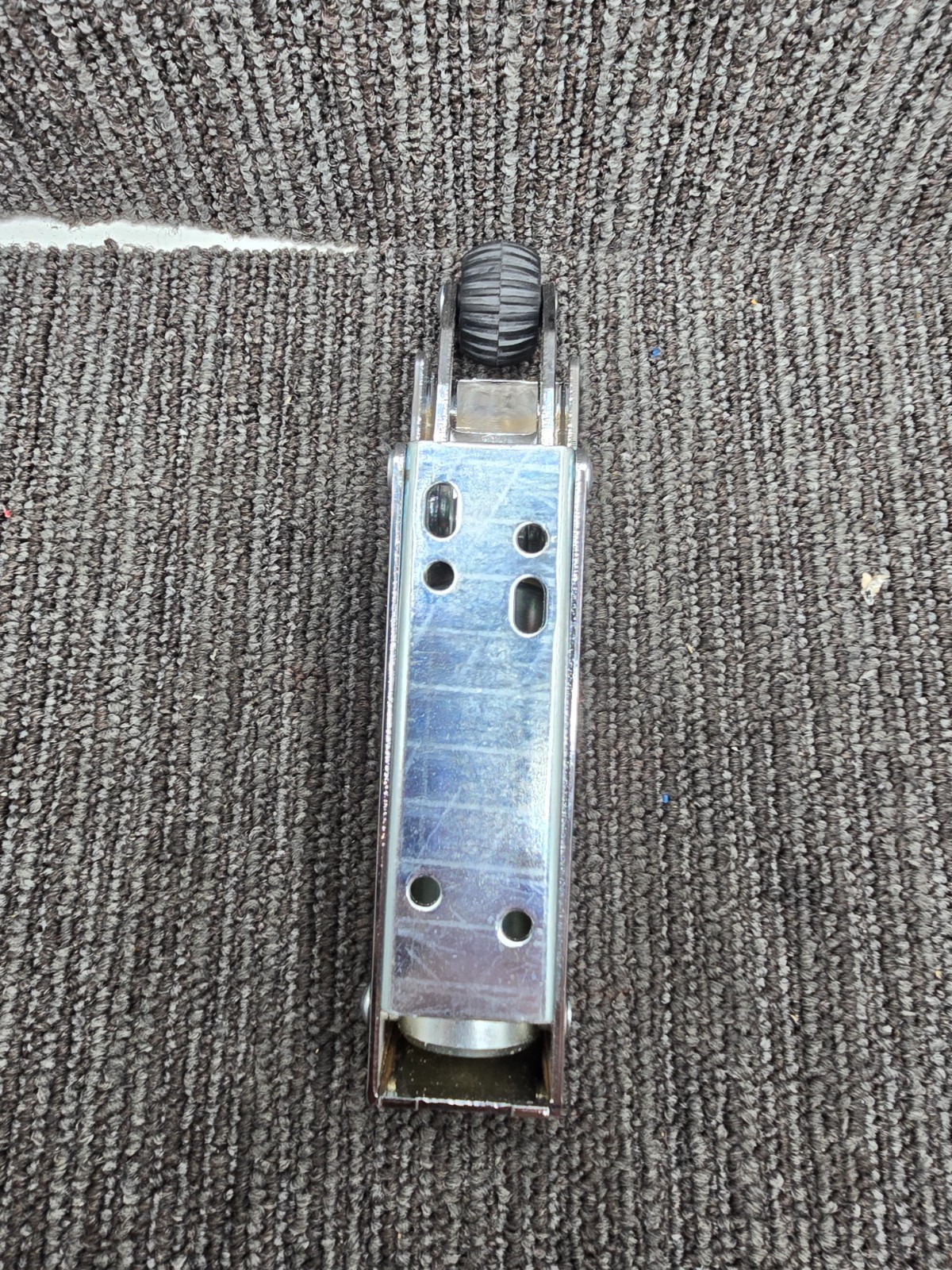 DICTATOR V1600: Door Check Hook 1013 Polished Chrome Replacement