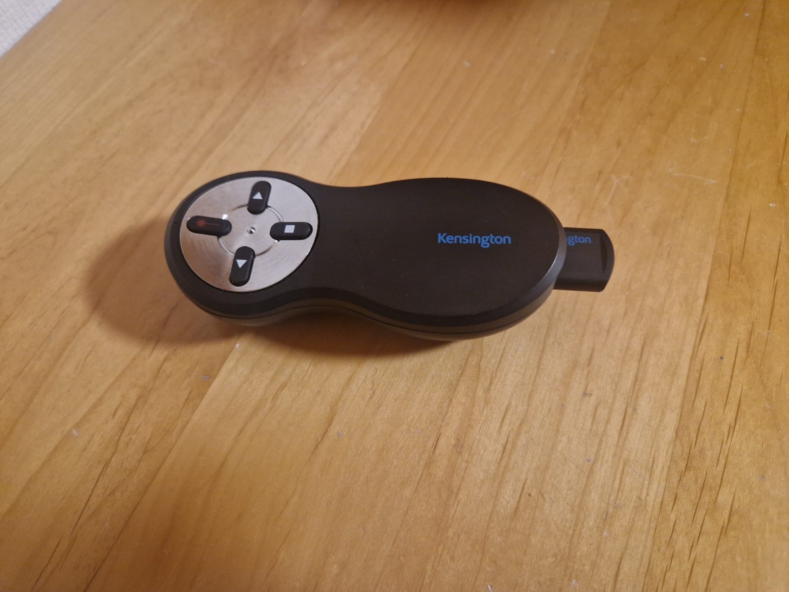 Presenter Presentation Remote Control Kensington with Laser Pointer Function & Emp.
