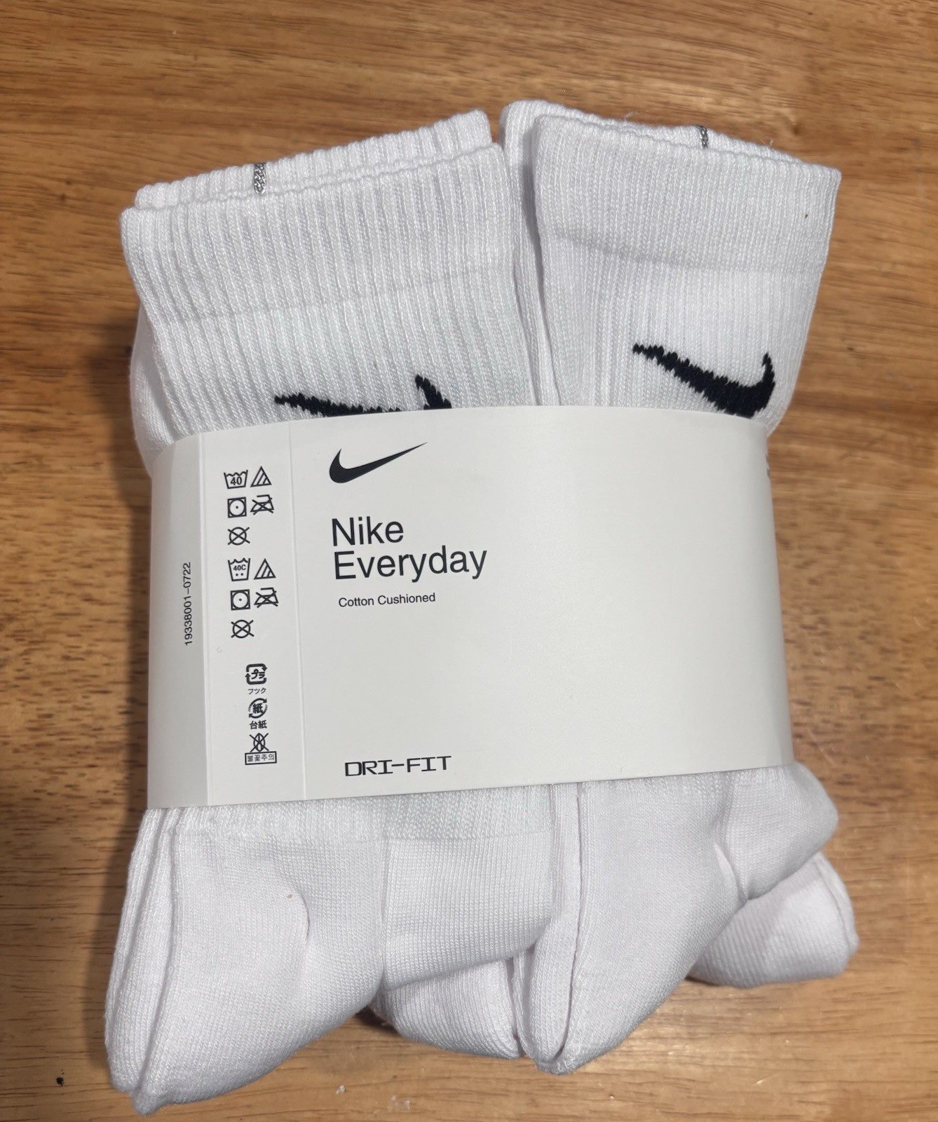 Nike Everyday Cotton Cushion Crew Socks White 6 Pack M 8-12 W 10-13