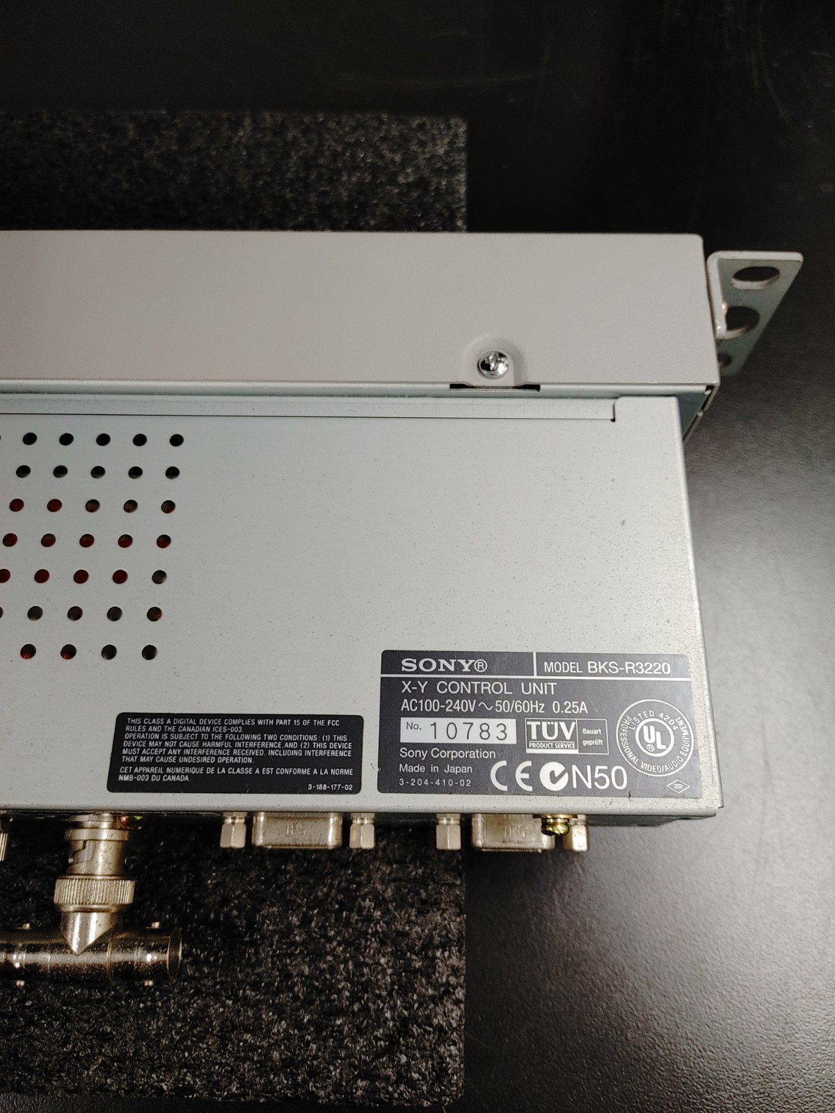 SONY BKS-R3220 X-Y Control Unit