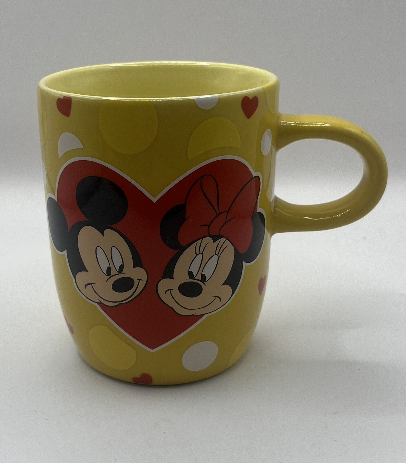 DISNEY STORE GENUINE ORIGINAL MICKEY AND MINNIE MUG EXCELLENT CONDITION