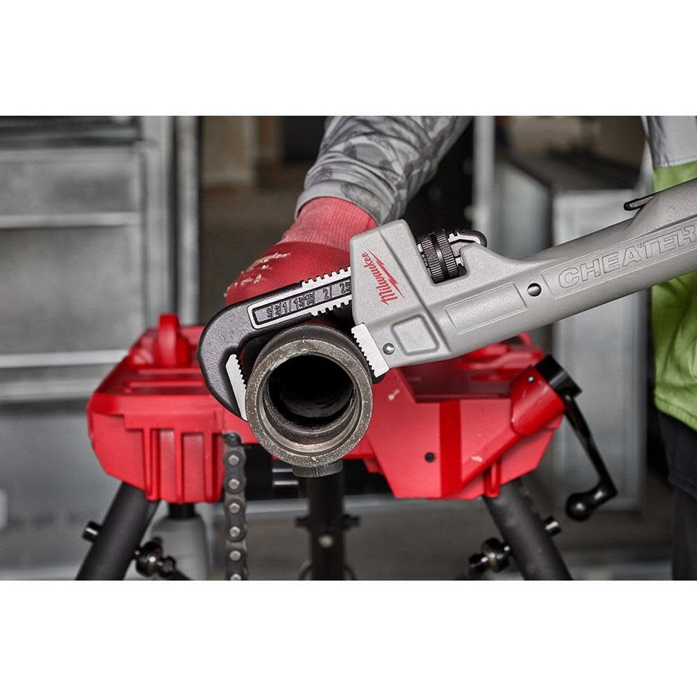 Milwaukee CHEATER Adaptable Pipe Wrench Aluminum