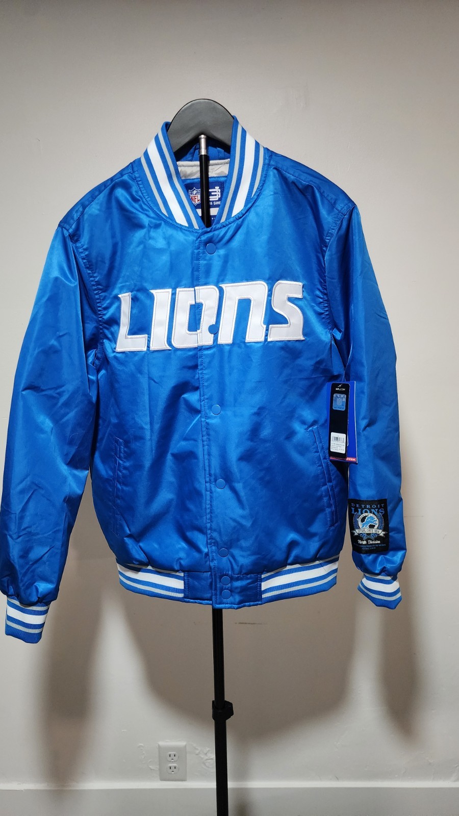 🔥🔥🔥 DEAL!!!!! Lg  NWT Detroit Lions Satin Varsity Jacket Ultra Game Blue Mens