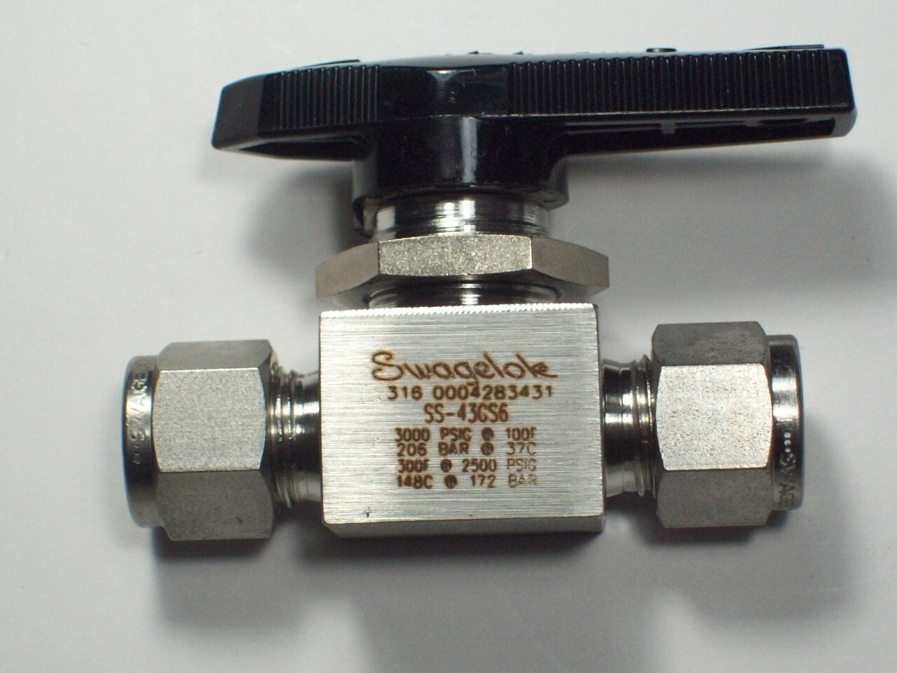 1 - Swagelok Stainless Steel 40G Series Ball Valve, 3/8" OD Tube, SS-43GS6