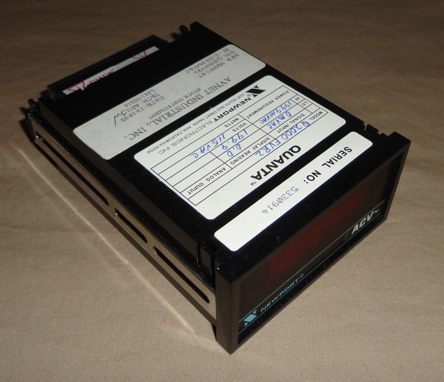 NEWPORT ELECTRONICS Q2000FVR2 PANEL METER Q2000-FVR2 QUANTA NEW