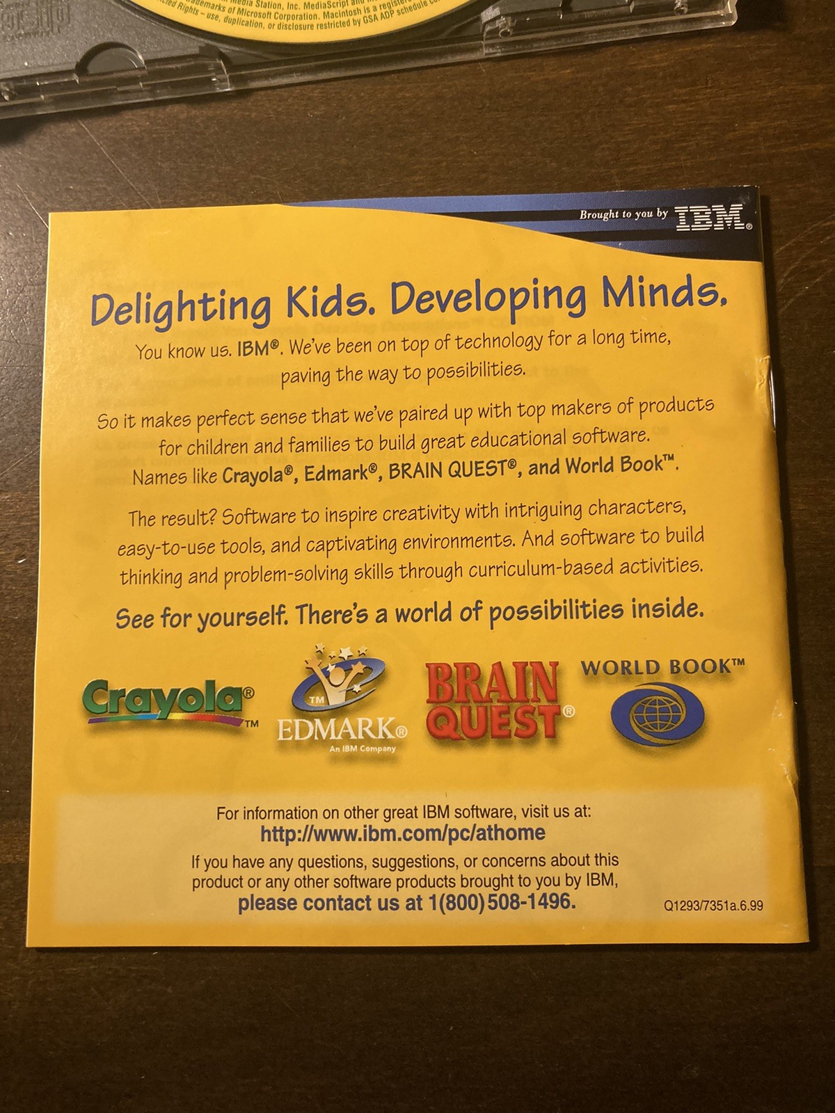 Crayola / DAZZLING DECORATIONS / CD-ROM / PC & MAC / Vintage Computer Software