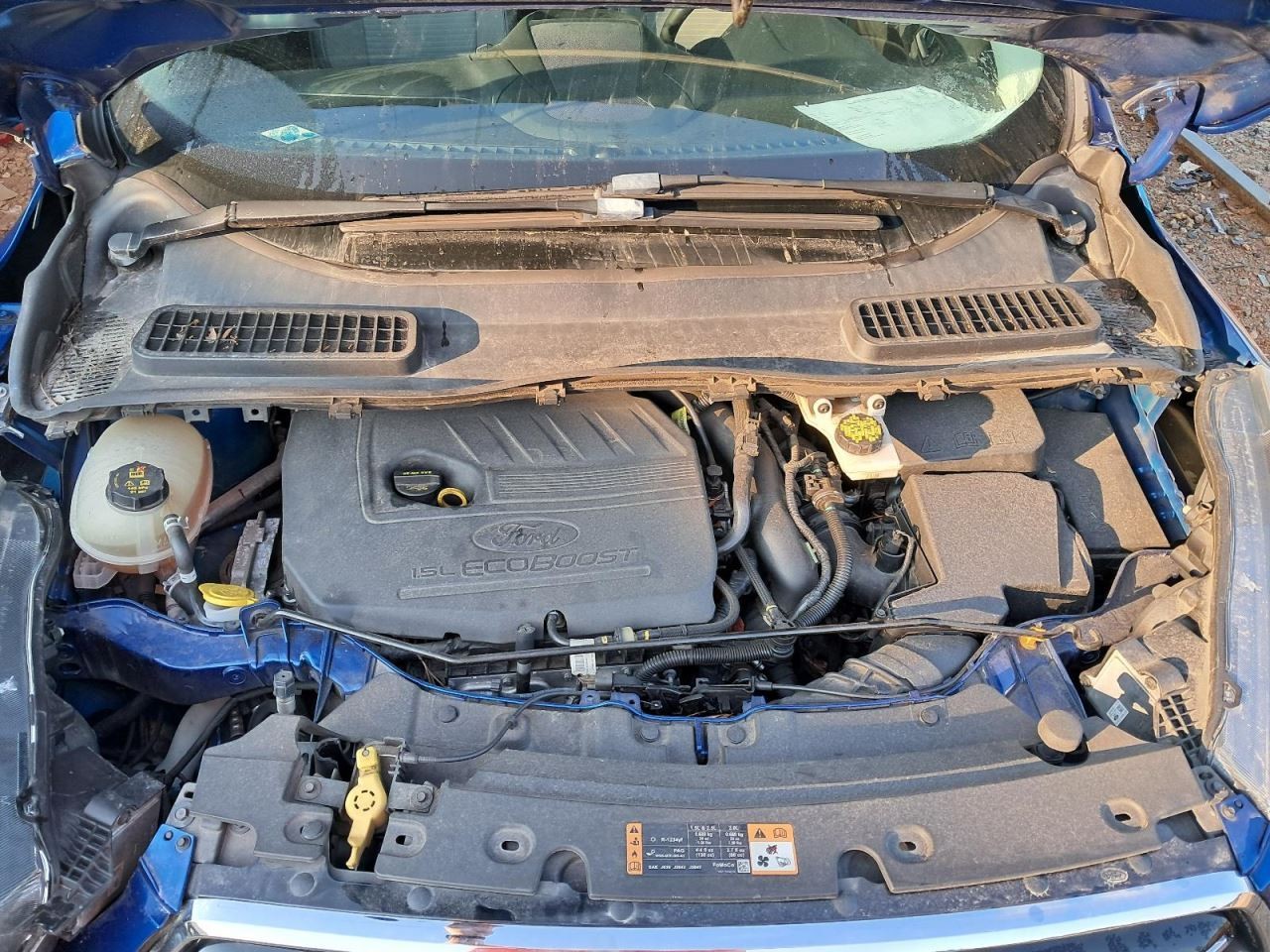 ESCAPE 2017 Glove Box 4795570