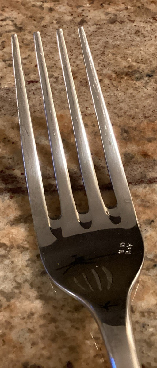 made in Dinner Fork Cookware Glossy Stainless 18/10 Italy Flatware 8"