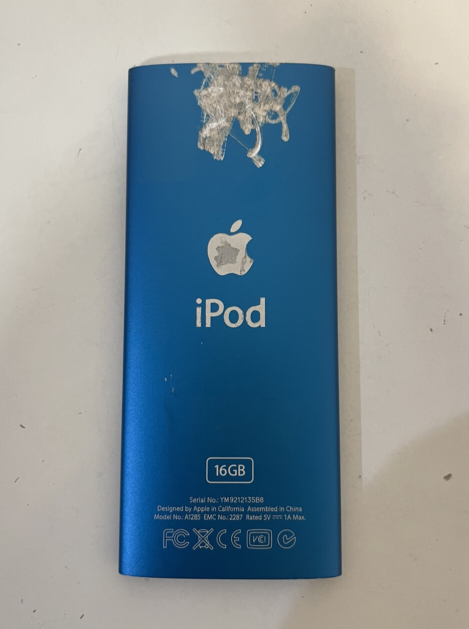 Apple iPod nano 4th Generation Chromatic Blue (16 GB)