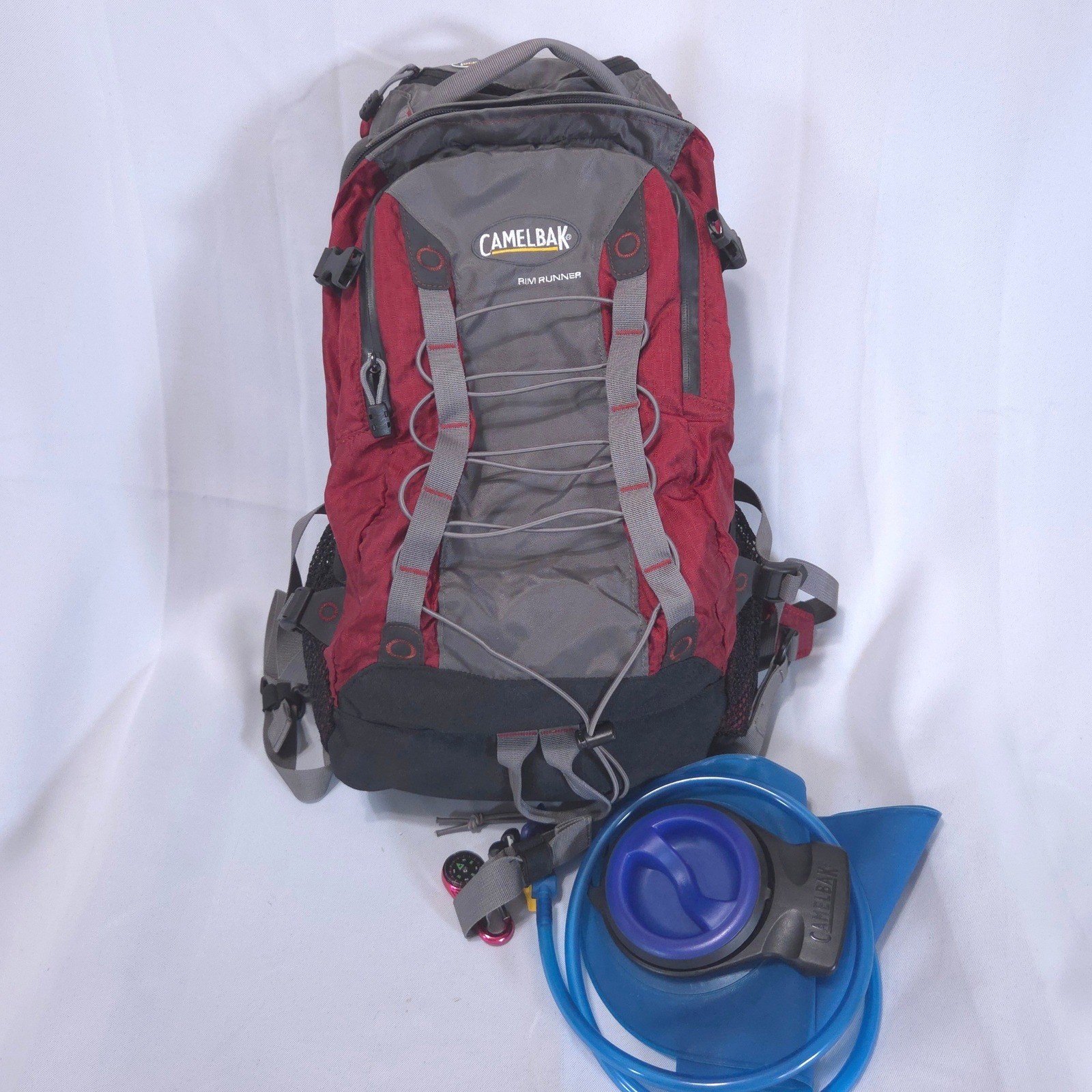 CamelBak Rim Runner Hydration Backpack w/ Bladder D-Fit Red Grey Hiking Trail