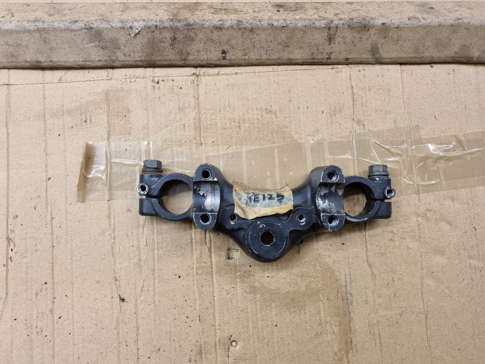 KAWASAKI KE125 KE 125 TOP YOKE