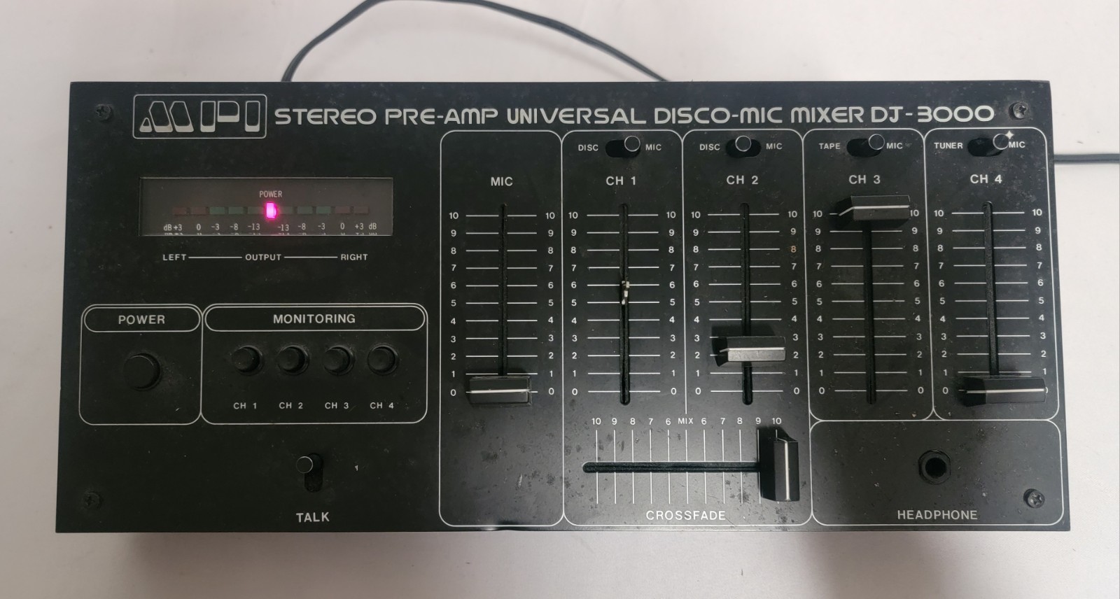 MPI Stereo Pre-Amp Universal Disco-Mic Mixer DJ-3000