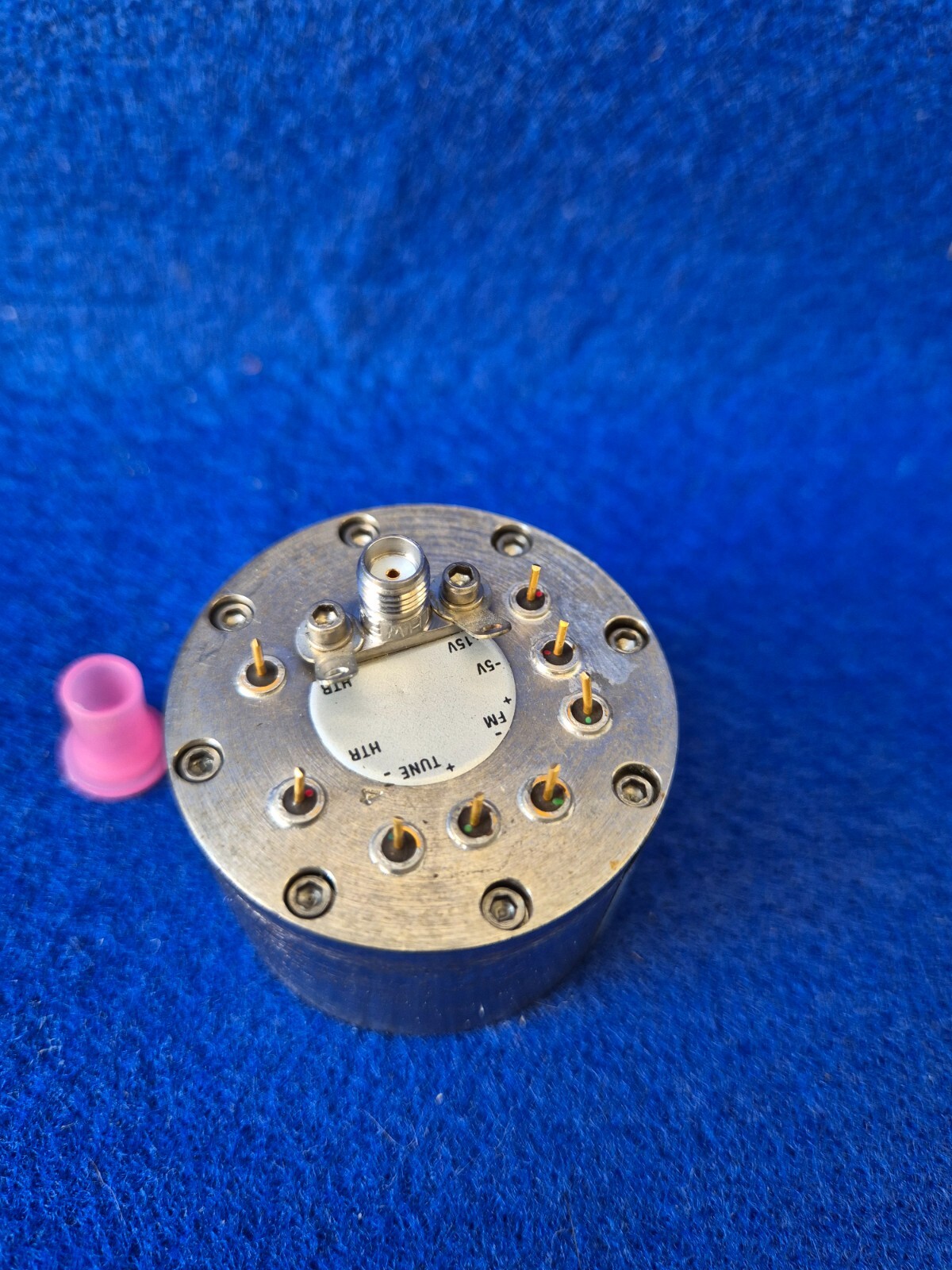 Micro Lambda Yig Tuned Oscillator MLOS-1068.