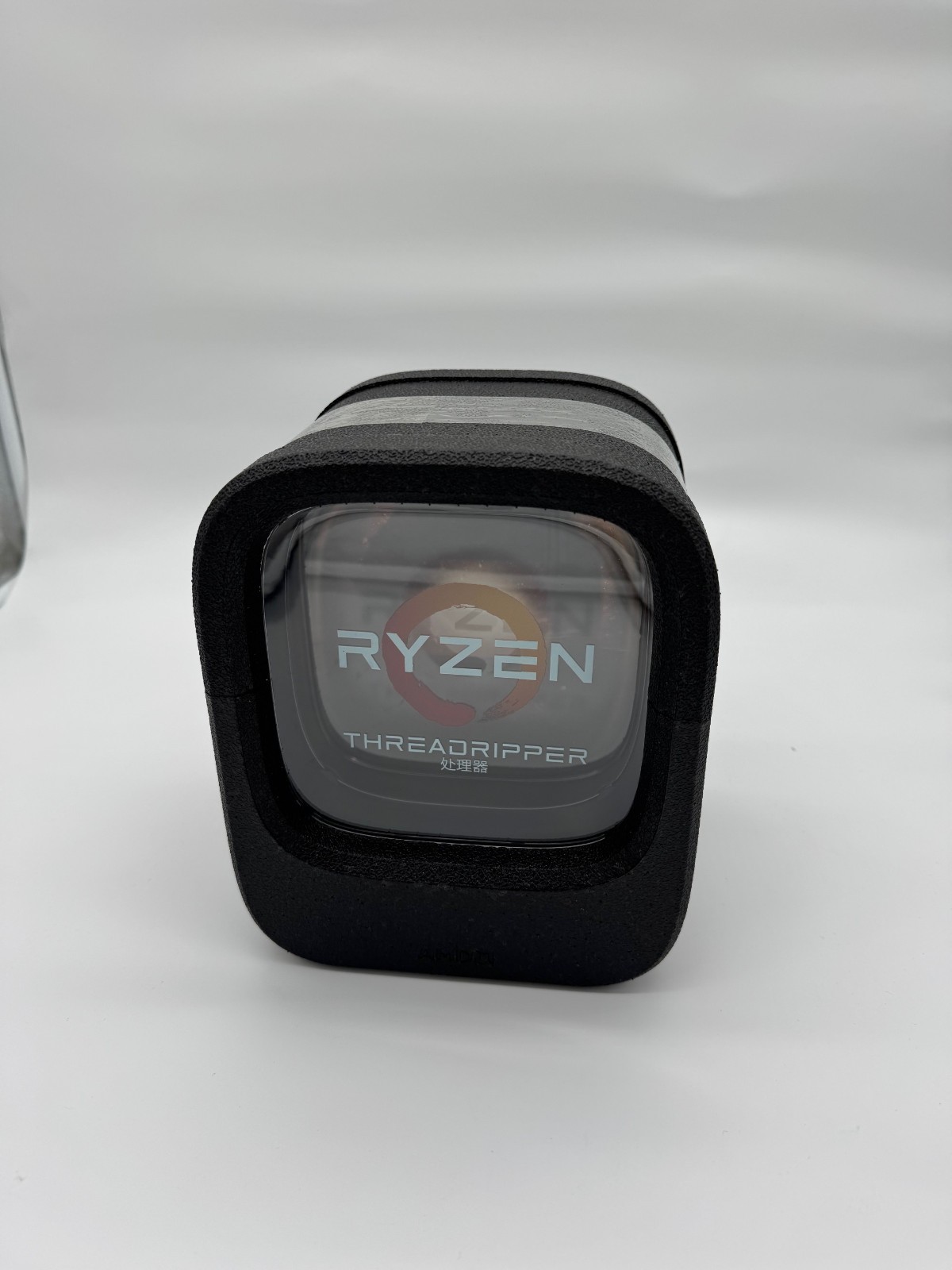 AMD, Ryzen Threadripper PRO 3955WX , Processor TRAY without FAN